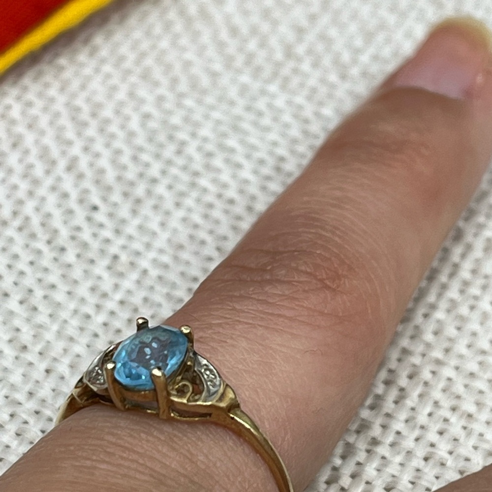 Vintage 10K Gold Blue Topaz & Diamond Ring – JCM Signed, Size 6.75 - Picture 9 of 17